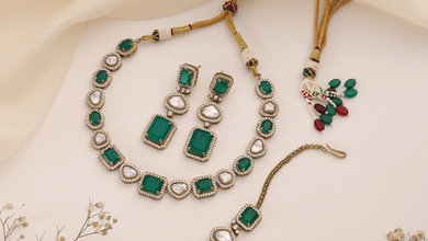 How to Pair Indian Traditional Earrings with Your Hairstyle